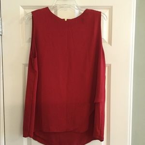 Chico’s lightweight red sleeveless blouse.